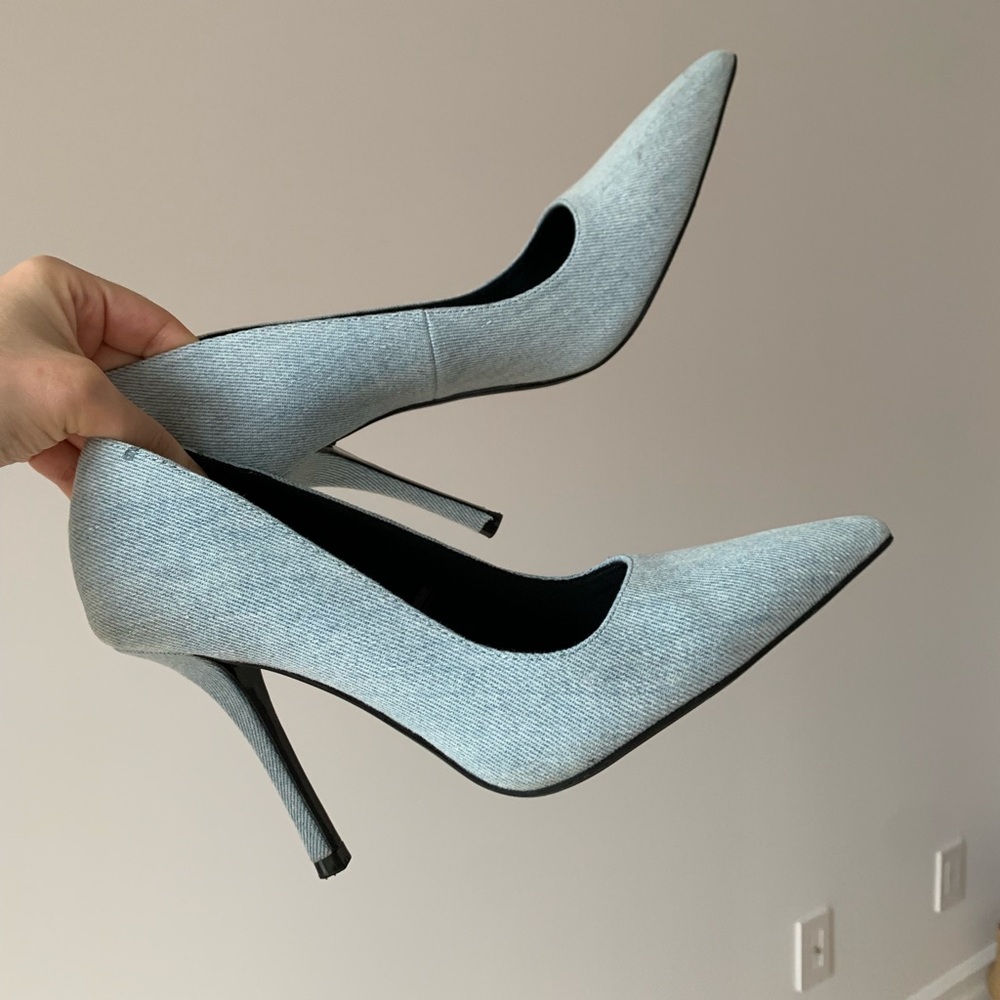 Jean shoes